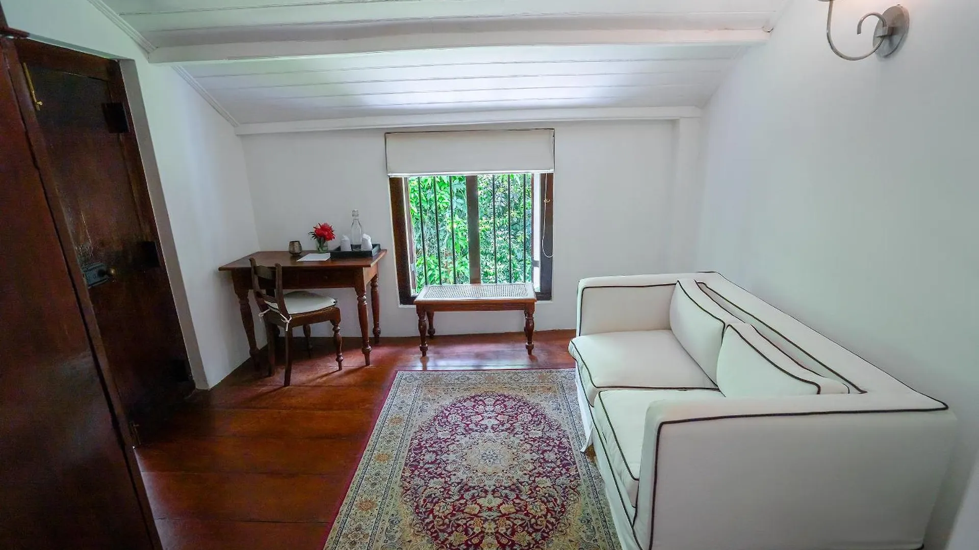 Отель Adigars Manor Канди 5*,  Шри-Ланка