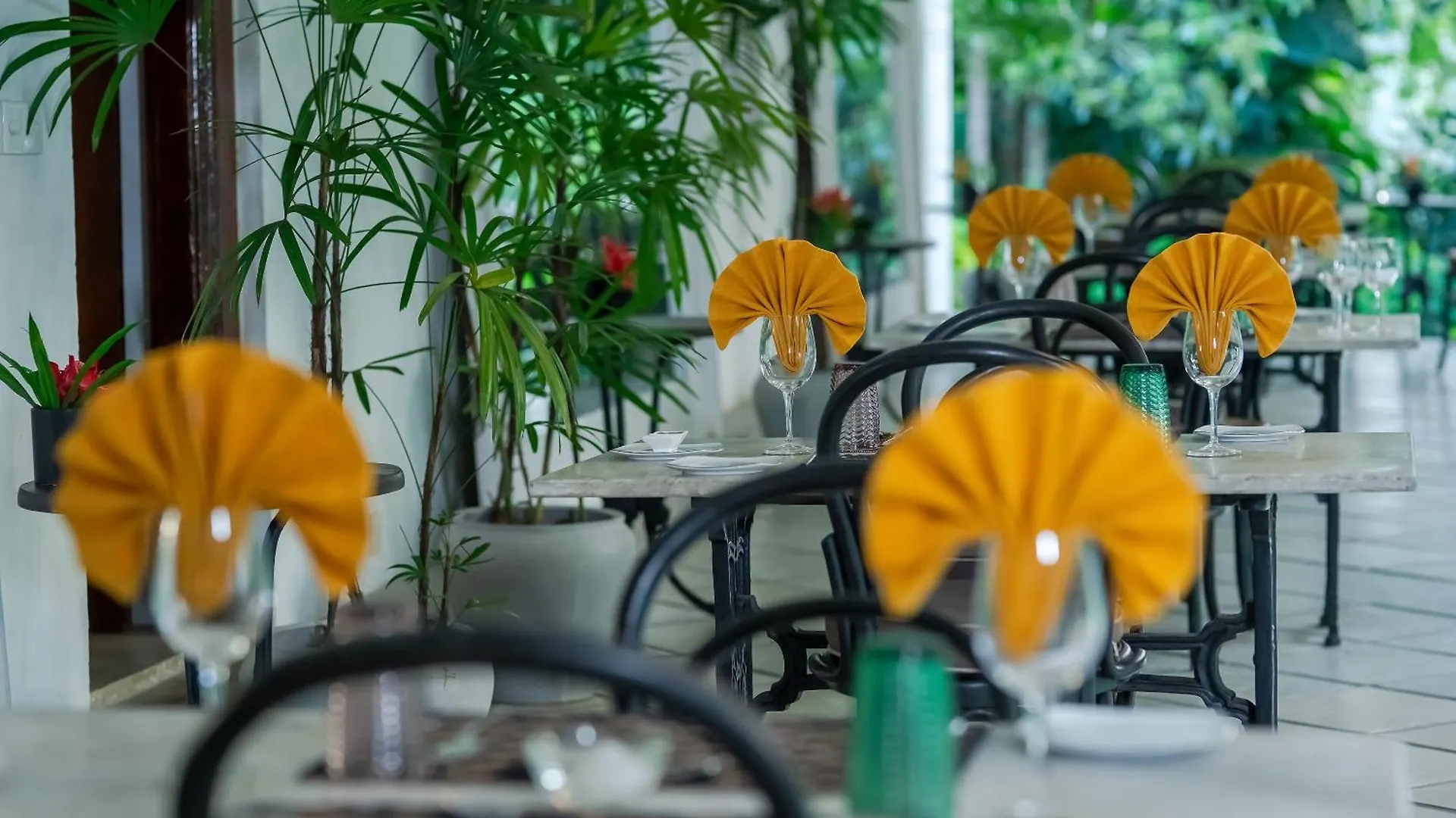 *****  Adigars Manor Otel Kandy Sri Lanka